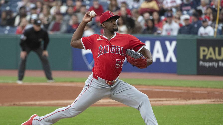 Soriano lanza 6 entradas sin carreras y Angelinos derrotan a Guardianes en el regreso de Trout Soriano lanza 6 entradas sin carreras y Angelinos derrotan a Guardianes en el regreso de Trout