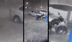 Una inusual tormenta de granizo azota la ciudad egipcia de Alejandría