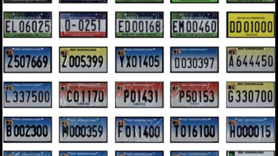 Proyecto de ley busca que las placas de los vehículos tengan elementos autóctonos de cada provincia Proyecto de ley busca que las placas de los vehículos tengan elementos autóctonos de cada provincia