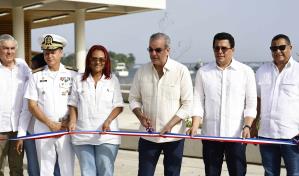 Abinader tras entregar reconstruido el malecón: "El futuro de Samaná es brillante Abinader tras entregar reconstruido el malecón: "El futuro de Samaná es brillante