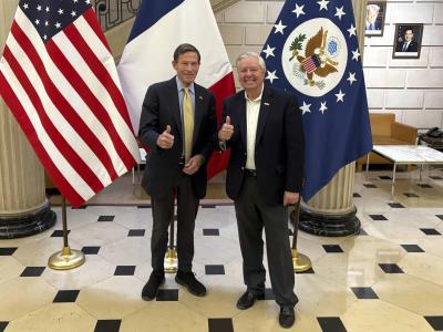 Putin se prepara para más guerra, advierten senadores de EE. UU.