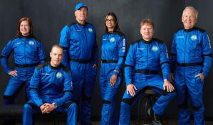 Blue Origin completa con éxito su duodécimo vuelo espacial tripulado