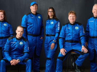 Blue Origin completa con éxito su duodécimo vuelo espacial
