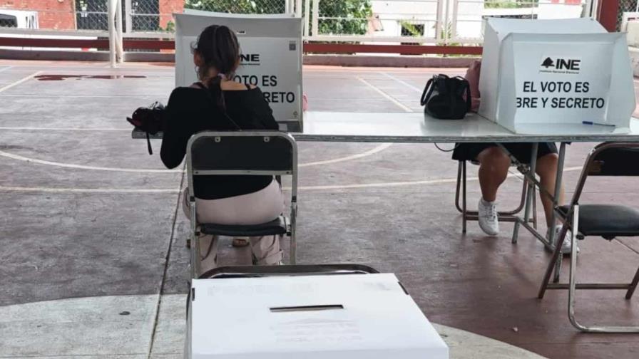 Mexicanos votan para elegir a sus jueces bajo la sombra de la corrupción y el crimen Mexicanos votan para elegir a sus jueces bajo la sombra de la corrupción y el crimen