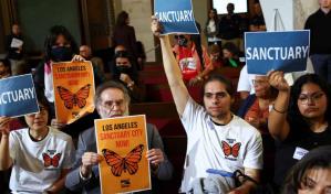 El Gobierno Trump retira la lista de jurisdicciones santuario de inmigrantes tras críticas