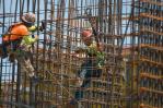 Las redadas migratorias en obras amenazan la industria de la construcción en EE. UU.