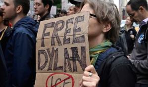 Nueva York se une a defensa de estudiante venezolano detenido por agentes de inmigración