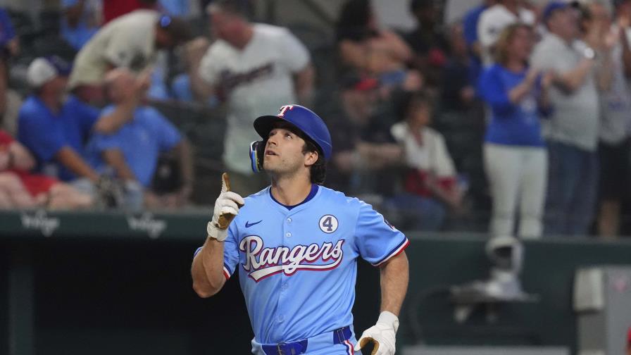 Smith impulsa cuatro, deGrom lanza seis sólidas entradas y Cardenales vencen 8-1 a Cardenales Smith impulsa cuatro, deGrom lanza seis sólidas entradas y Cardenales vencen 8-1 a Cardenales