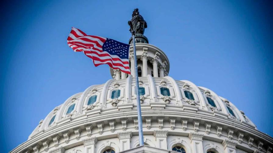 Los senadores republicanos inician ardua negociación para aprobar el plan fiscal de Trump Los senadores republicanos inician ardua negociación para aprobar el plan fiscal de Trump