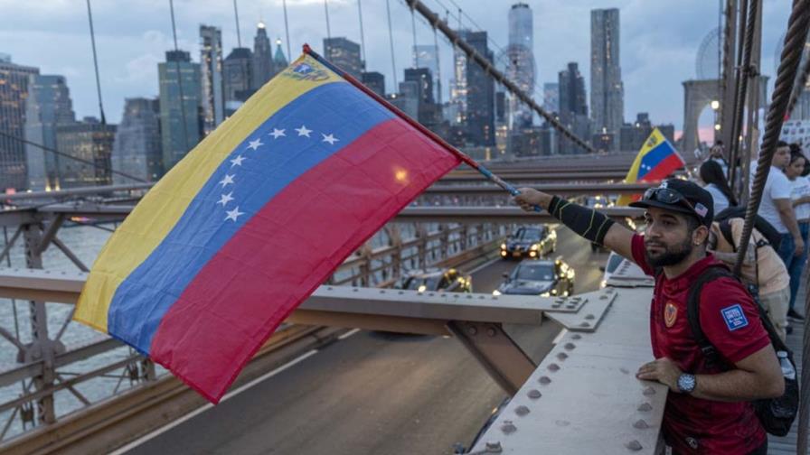 Venezuela emite una alerta máxima de viaje a nacionales que vivan o planeen ir a EE.UU.