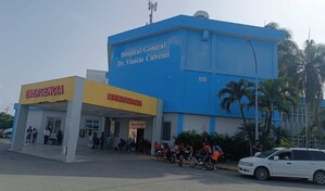 Ni&ntilde;o cae del elevado de Los Alcarrizos; fue llevado al Hospital Vinicio Calventi