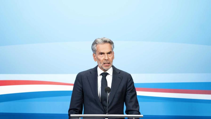 Cae el Gobierno de Países Bajos tras la dimisión de los cinco ministros de derecha radical Cae el Gobierno de Países Bajos tras la dimisión de los cinco ministros de derecha radical