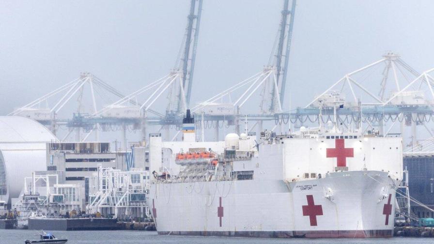 Buque hospital de la Armada de EE. UU. comienza una gira humanitaria por Latinoamérica Buque hospital de la Armada de EE. UU. comienza una gira humanitaria por Latinoamérica