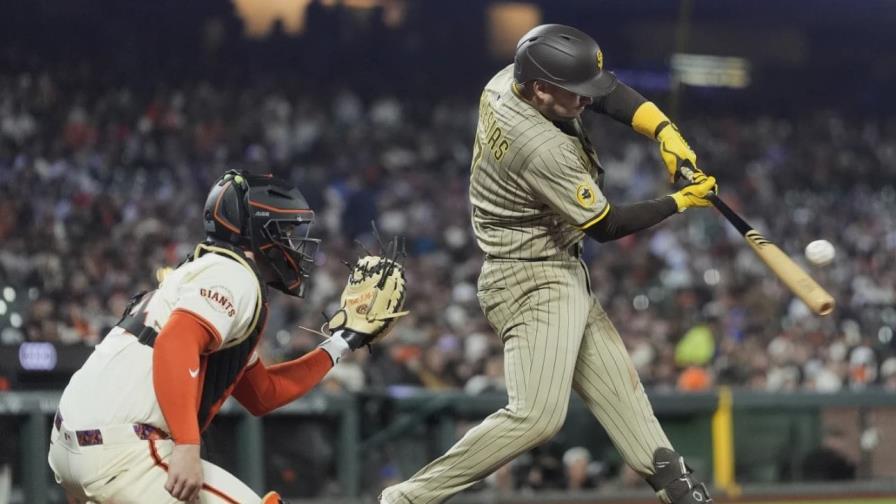 Elevado de sacrificio de José Iglesias en la décima entrada le da victoria a Padres