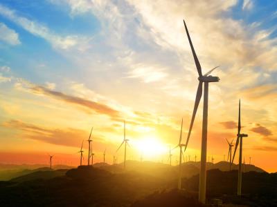 Energías renovables en América Latina alcanzan el 69 % en 2025