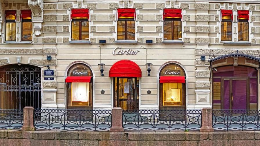 Cartier alerta a sus clientes por robo de datos tras ciberataque a su sitio web