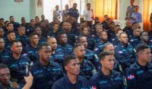 Ciudadanos asegurán nuevo uniforme de la Policía generará seguridad por integración de cámaras 