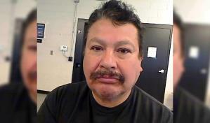 Acusan a hombre por hacerse pasar por mexicano inculpado de amenazar de muerte a Trump Acusan a hombre por hacerse pasar por mexicano inculpado de amenazar de muerte a Trump