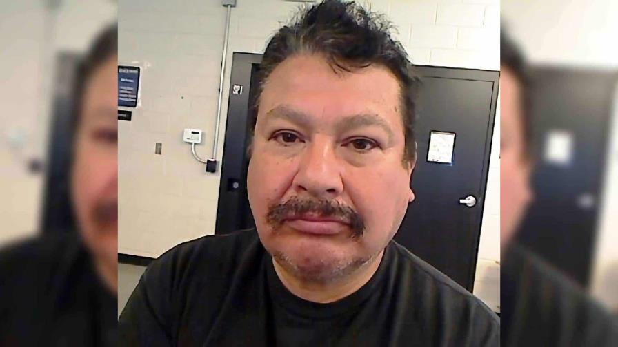 Acusan a hombre por hacerse pasar por mexicano inculpado de amenazar de muerte a Trump Acusan a hombre por hacerse pasar por mexicano inculpado de amenazar de muerte a Trump