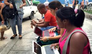 Los estudiantes se movilizan en Cuba contra nuevas tarifas de internet móvil