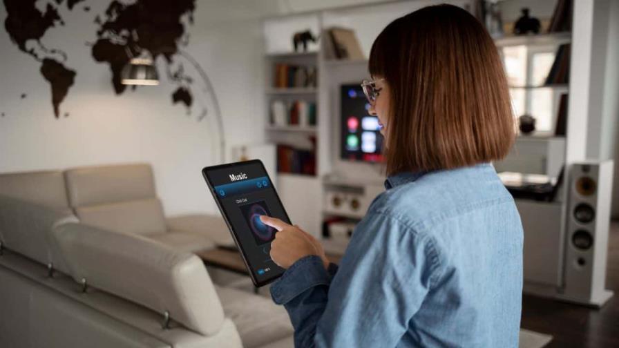 Kucce, influencer del hogar, imagina cómo serán las casas inteligentes en el futuro