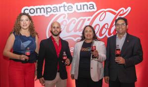 Coca Cola celebra 80 años en RD y trae sus icónicas botellas personalizadas