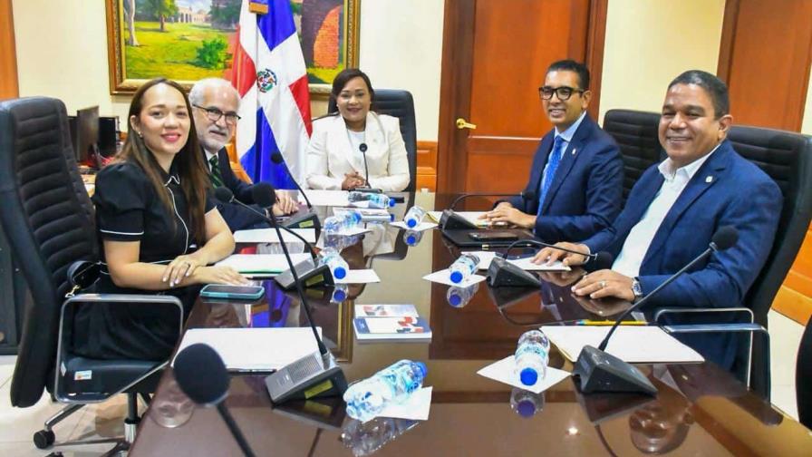 Advierten ley libertad de expresión se usaría para quitar datos "difamatorios" en casos judiciales Advierten ley libertad de expresión se usaría para quitar datos "difamatorios" en casos judiciales
