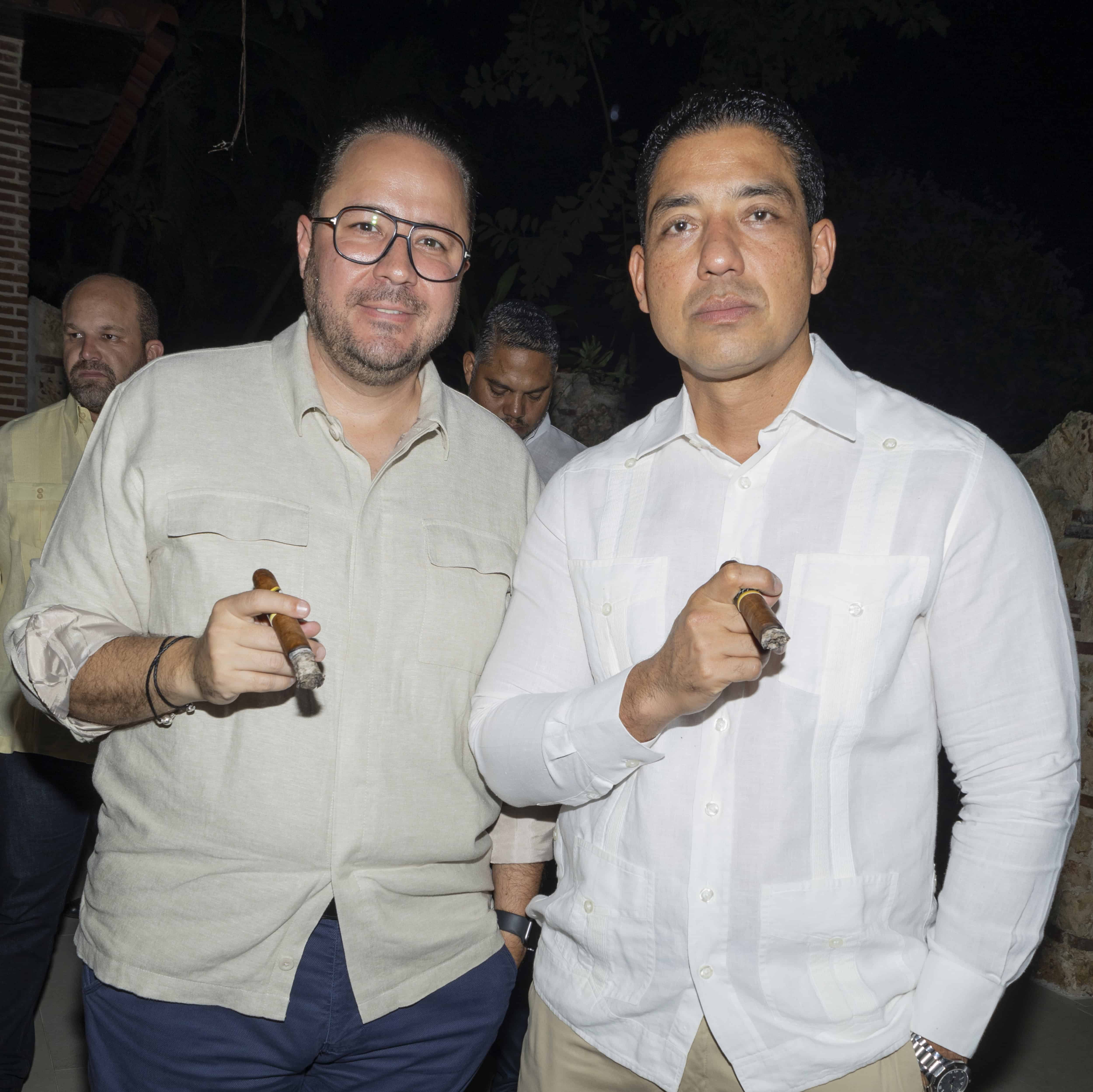 Salvador Lister y Yoshiaki Kasahara.