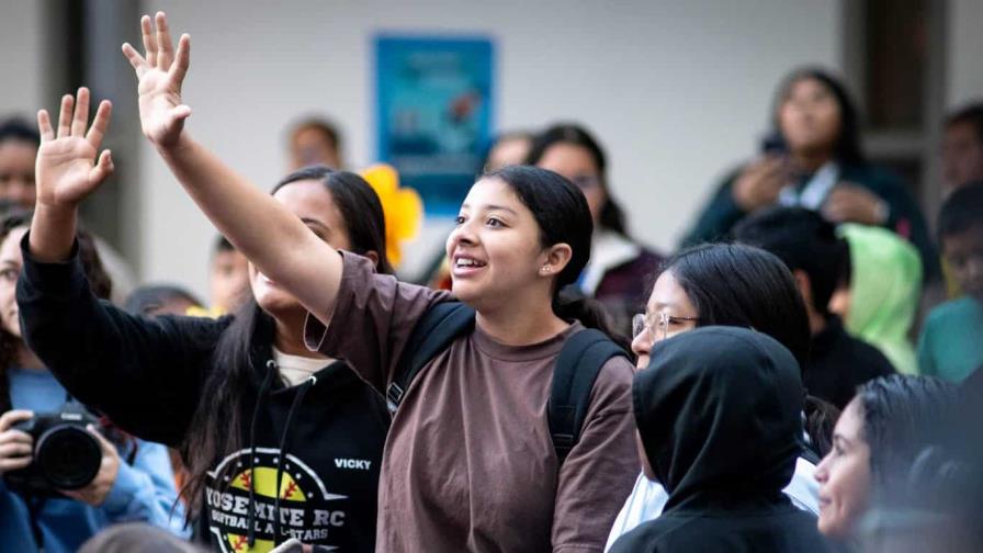 Texas revoca una ley que permitía a alumnos indocumentados matrícularse como residentes