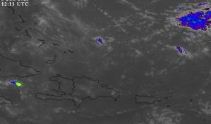 Olas anormales en la costa caribeña y temperaturas calurosas en el país este jueves