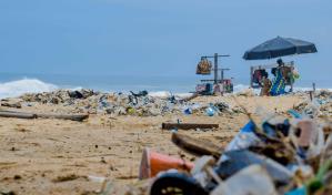 La irradiación nuclear de plásticos, una tercera vía para el reciclaje
