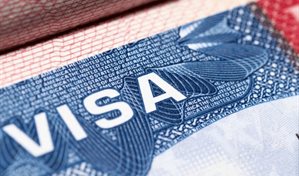 Gobierno de EE. UU. busca ampliar a más de 30 los países sujetos a su prohibición de viaje