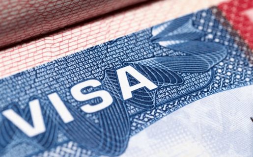 Gobierno de EE. UU. busca ampliar a más de 30 los países sujetos a su prohibición de viaje