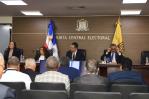 El reglamento de las encuestas políticas arroja inquietudes entre partidos y encuestadoras