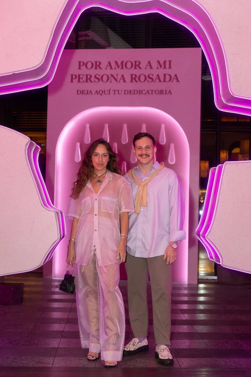 Nicole Coch&oacute;n y C&eacute;sar del Villar.