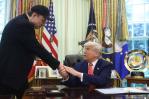 Musk da un paso para hacer las paces con Trump y el presidente lo descarta