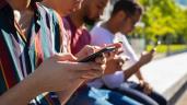 Francia ultima la prohibici&oacute;n de las redes sociales a los menores de 15 a&ntilde;os