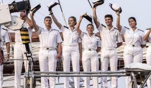 La princesa Leonor, abanderada en la jura de bandera de Elcano en Nueva York