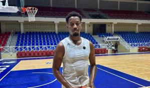 Kelvin "El Pollito" Peña regresa a Marineros de Puerto Plata