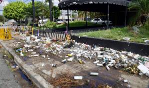 Un choque en la zona cero del Jet Set deja el altar en memoria a las víctimas hecho escombros