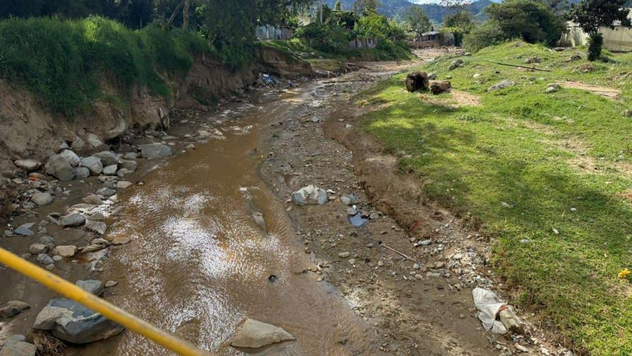 Fuerza del Pueblo urge a intervenir el río Tireo para evitar pérdidas humanas Fuerza del Pueblo urge a intervenir el río Tireo para evitar pérdidas humanas