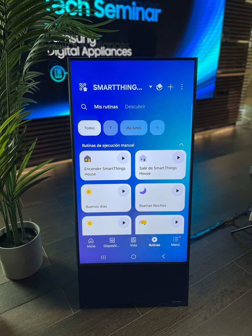  Vista de la app <i>SmartThings</i>.