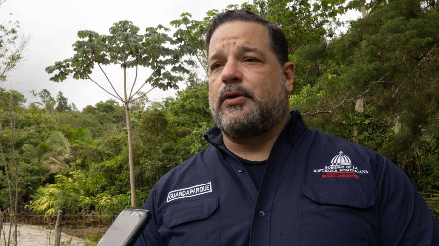 Ministro Paíno Henríquez: "No he participado en procesos de compras ni contrataciones con el Estado"