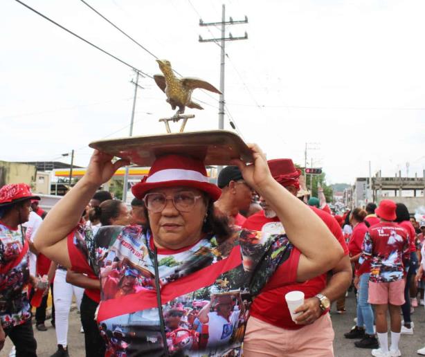 La Cofradía del Espíritu Santo de Cotuí: 500 años de una tradición que se hereda La Cofradía del Espíritu Santo de Cotuí: 500 años de una tradición que se hereda