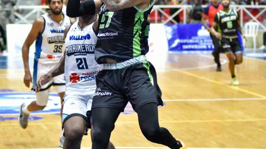 Los Soles dominaron a los Marineros y ganan segundo en fila Los Soles dominaron a los Marineros y ganan segundo en fila