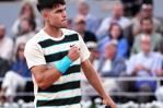El español Carlos Alcaraz se corona campeón de Roland Garros por primera vez en su carrera