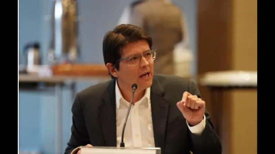 Miguel Uribe Turbay: el hijo una periodista asesinada por orden de Pablo Escobar que llegó al Senado Miguel Uribe Turbay: el hijo una periodista asesinada por orden de Pablo Escobar que llegó al Senado