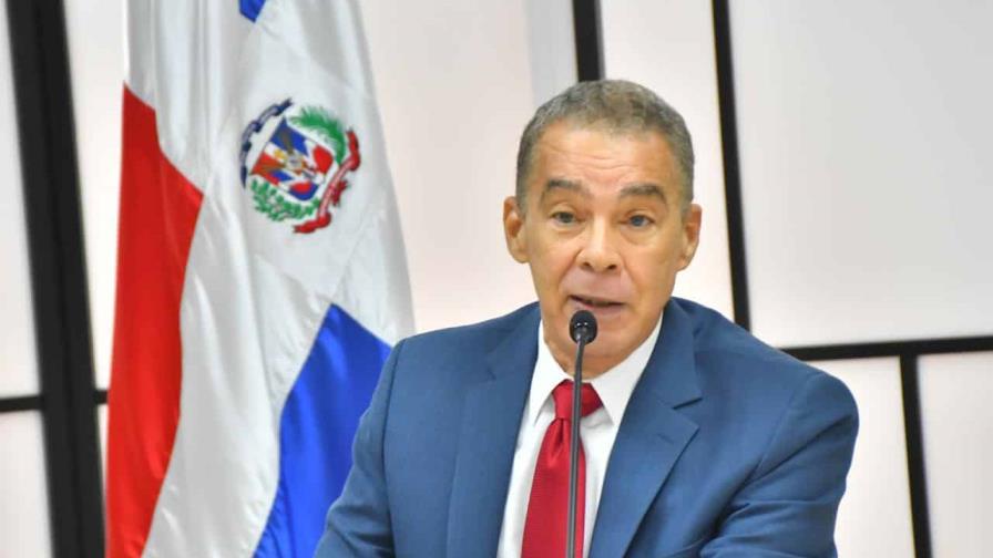 Fallece el cantautor dominicano Cheo Zorrilla tras sufrir un accidente cerebrovascular Fallece el cantautor dominicano Cheo Zorrilla tras sufrir un accidente cerebrovascular