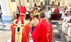 Monseñor Héctor Rafael Rodríguez llama a comunicadores a ser "evangelio visual" que una y edifique Monseñor Héctor Rafael Rodríguez llama a comunicadores a ser "evangelio visual" que una y edifique