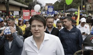 Hieren de bala en atentado a aspirante a la presidencia de Colombia
